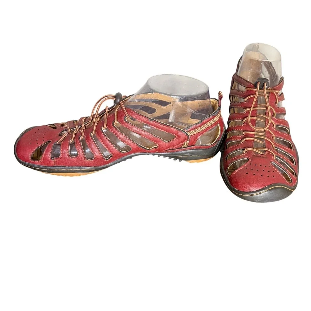 Jambu Red Bath-Vegan‎ Barefoot Flats Bungee Cage Outdoor Women's Size 8.5 M